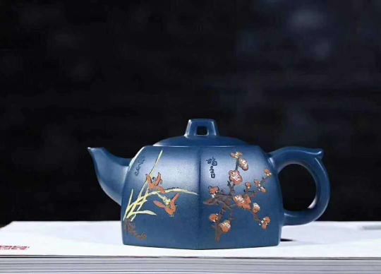 《四君子套組》宜興紫砂壺周瑞成原礦頂級天青泥全手工茶壺 《四君子套組》宜興紫砂壺周瑞成原礦頂級天青泥全手工茶壺