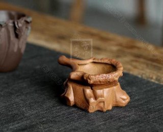 《樹樁茶漏》 《樹樁茶漏》