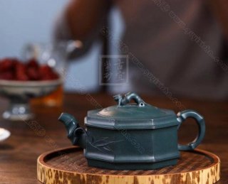 《八方竹段》 《八方竹段》