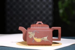 《亞明四方》宜興紫砂壺全手工名家高級工藝美術師茶具純泡茶壺底槽青亞明四方 《亞明四方》宜興紫砂壺全手工名家高級工藝美術師茶具純泡茶壺底槽青亞明四方