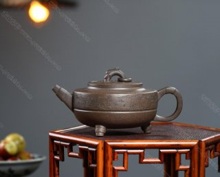 三足玉璧 三足玉璧