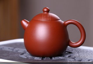 《龍蛋》宜興紫砂壺大紅袍助理工藝美術師手工茶壺茶具龍旦 《龍蛋》宜興紫砂壺大紅袍助理工藝美術師手工茶壺茶具龍旦