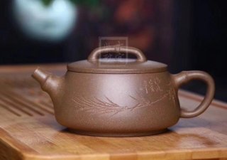 《竹節(jié)石瓢》宜興紫砂壺茶壺石瓢茶具全手工段泥 《竹節(jié)石瓢》宜興紫砂壺茶壺石瓢茶具全手工段泥