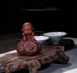 《祥云和尚》宜興紫砂壺民間藝人手工紫泥茶壺 《祥云和尚》宜興紫砂壺民間藝人手工紫泥茶壺