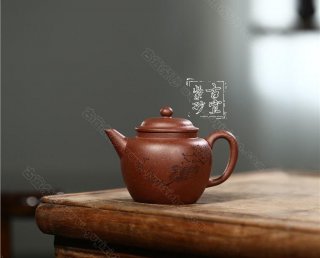 《逸興》 《逸興》