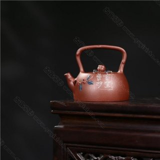 《秋碩提梁》 《秋碩提梁》