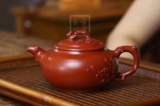 《鐵骨寒梅》 《鐵骨寒梅》