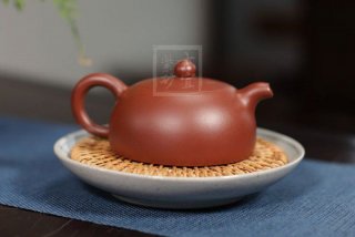 《半月》 《半月》