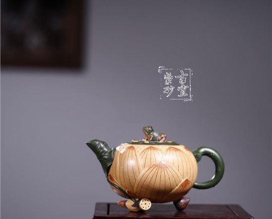 《青蛙荷花》 《青蛙荷花》